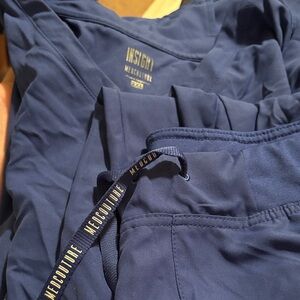 Insight by MedCouture Deep Blue jogger and 1 pocket top set.